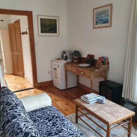 Cosy Self Contained Cottage With Stunning Views Killaloe Buitenkant foto